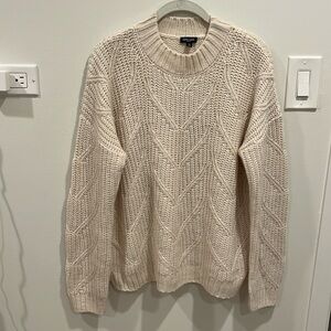 Brand new never worn Splendid sweater size small